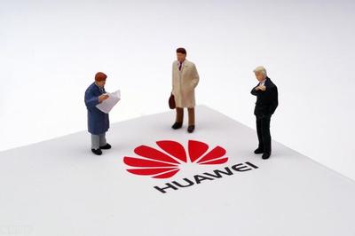 破釜沉舟 任正非告別代理，華為開啟自主創新之路