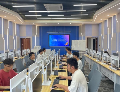 云南農(nóng)職學(xué)院成功舉辦2023年職業(yè)教育活動(dòng)周暨職業(yè)技能大賽 聚焦云南軟件開(kāi)發(fā)新篇章